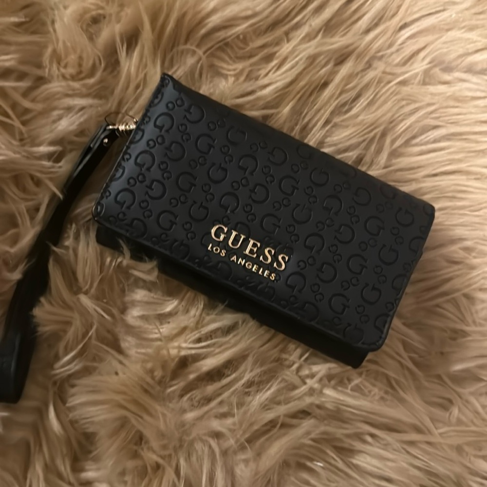 Guess wallet- NEW
